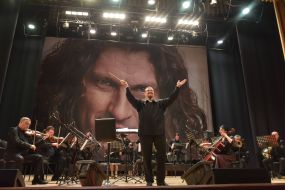 Mykola Lysenko and soloists of the Variety Symphony Orchestra