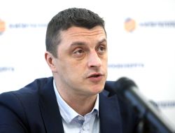 Константин Лопатин