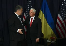 Петр Порошенко и Майк Пенс
