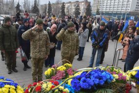 Laying flowers
