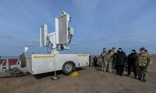 Oleksandr Turchinov and military personnel