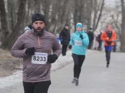 Участники пробега "Snow Run" 