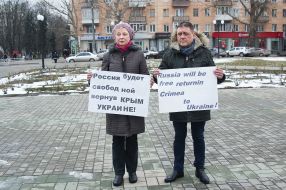 Flashmob on the occasion of the Crimean Resistance Day