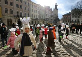 Участники акции "Сохраним первоцветы!"