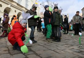 Участники акции "Сохраним первоцветы!"