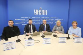 Участники пресс-конференции