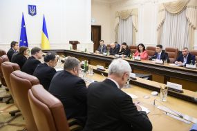 Vladimir Groysman and Valdis Dombrovskis