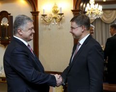 Petro Poroshenko and Valdis Dombrovskis