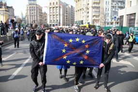 Opponents of the March of Women