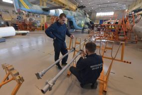 Цех з ремонту вертольотів