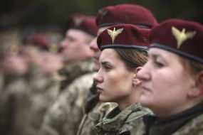 Women of servicemen 95 separate assault and assault brigades