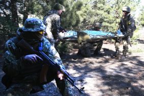 Evacuation of a wounded soldier