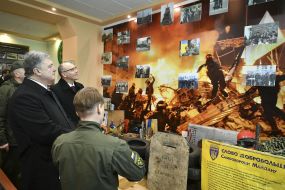 Petro Poroshenko and  Andriy Parubiy 