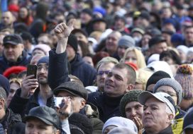 People during a meeting with Petro Poroshenko
