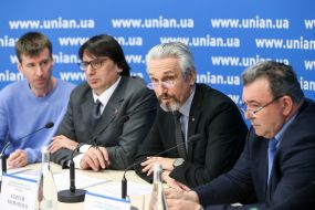 Kemal Ozkan, Serhiy Komyshev and Valeriy Matov