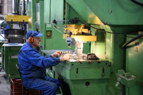 "Schreder" Enterprise 