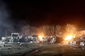 Пожар на автомобильной стоянке в Кропивницком