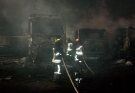 Пожар на автомобильной стоянке в Кропивницком