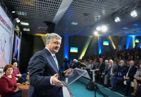 Петр Порошенко на Медицинском форуме Львовской области