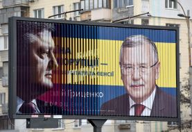 Advertising banner with campaigning for Petro Poroshenko and Anatoly Gritsenko