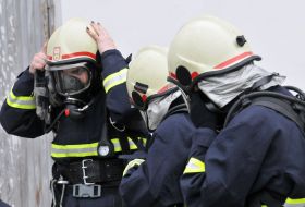 Девушки-курсантки