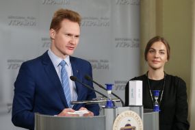 Dmitry Kupira, Elena Sotnik