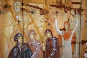 Drawn on the box under the icon packs