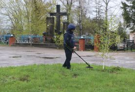 Pyrotechnist checks the graveyard for ammunition