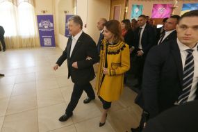 Petro Poroshenko with his wife Marina