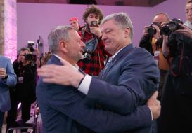 Petr Poroshenko and Akhtem Chiygoz