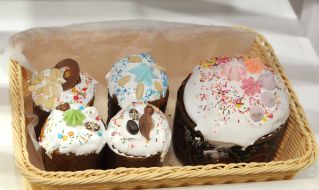 Passover in the basket