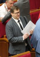 Владимир Арьев