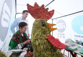 Плетені скульптури 