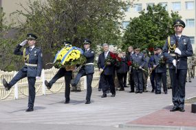 Возложение цветов
