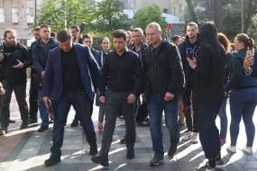 Владимир Зеленский с охраной