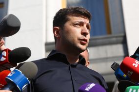 Владимир Зеленский отвечает на вопросы журналистов