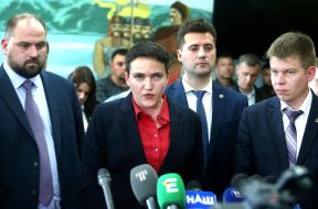 Nadezhda Savchenko answers journalists' questions