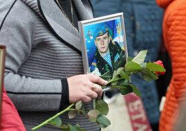 Parents of the dead Heroes