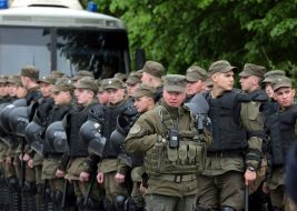 National Guard fighters