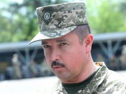 Александр Нестеренко