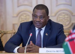 Джастин Мутури