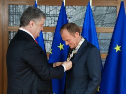 Petro Poroshenko and  Jens Stoltenberg