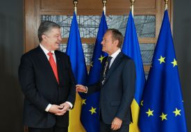 Petro Poroshenko and  Jens Stoltenberg