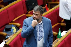 Oleg Nedava in embroidery