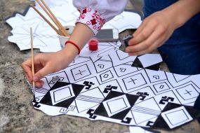 A map showing the diversity of Ukrainian embroidery