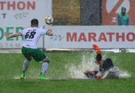 Игровой момент матча