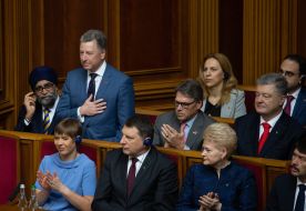 Курт Волкер