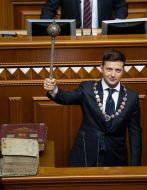 Vladimir Zelensky holds Mace