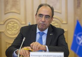 Алехандро Альваргонсалес