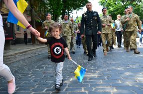 Solemn procession on the occasion of the Heroes' Day